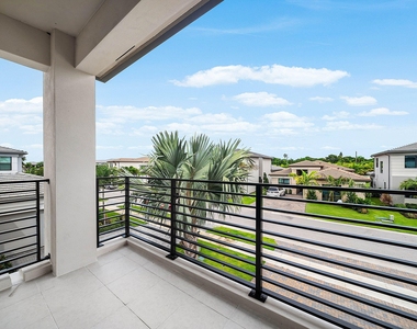 9366 Tangerine Coast Drive - Photo Thumbnail 25