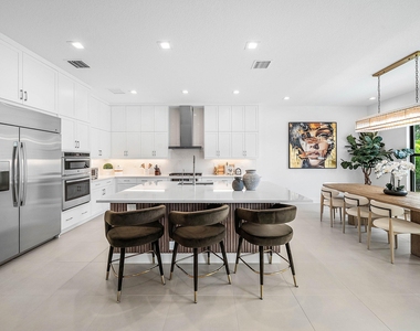 9366 Tangerine Coast Drive - Photo Thumbnail 6