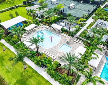 9366 Tangerine Coast Drive - Photo Thumbnail 39