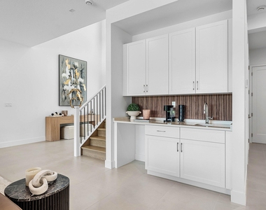 9366 Tangerine Coast Drive - Photo Thumbnail 12