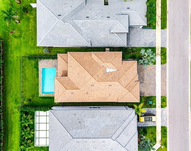 9366 Tangerine Coast Drive - Photo Thumbnail 94
