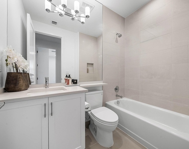 9366 Tangerine Coast Drive - Photo Thumbnail 21