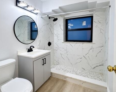 590 Ne 15th Avenue - Photo Thumbnail 6