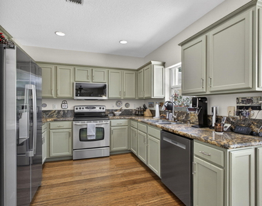 4017 Bluff Harbor Way - Photo Thumbnail 9