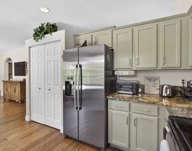 4017 Bluff Harbor Way - Photo Thumbnail 12