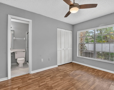 568 Sw 28th Avenue - Photo Thumbnail 39