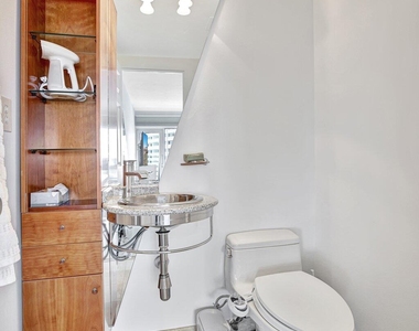 2100 S Ocean Drive - Photo Thumbnail 31