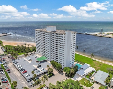 2100 S Ocean Drive - Photo Thumbnail 30