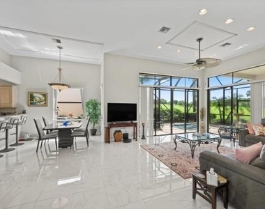 4465 Barclay Fair Way - Photo Thumbnail 6