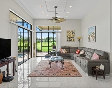 4465 Barclay Fair Way - Photo Thumbnail 4