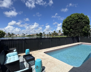 8610 Tourmaline Boulevard - Photo Thumbnail 1