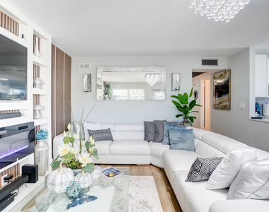 203 S Windsor I - Photo Thumbnail 10