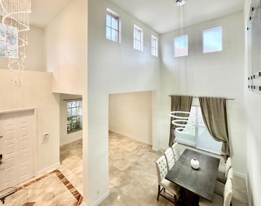 4178 Cascade Terrace - Photo Thumbnail 7