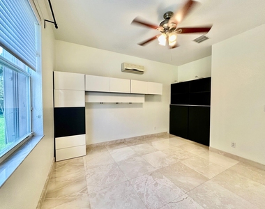 4178 Cascade Terrace - Photo Thumbnail 18