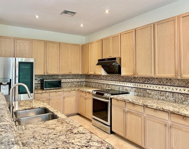 4178 Cascade Terrace - Photo Thumbnail 8