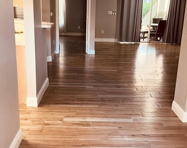 4737 Sw 13th Court - Photo Thumbnail 22
