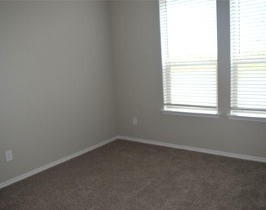 724 Rubicon Road - Photo Thumbnail 26