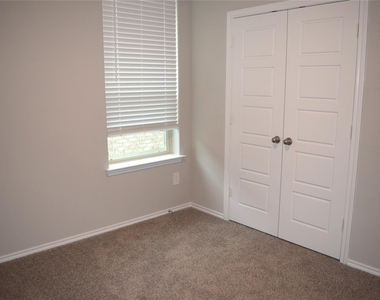 724 Rubicon Road - Photo Thumbnail 27