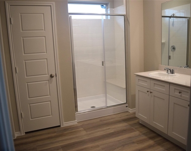 724 Rubicon Road - Photo Thumbnail 19