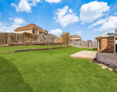 942 Jacobs Crossing Court - Photo Thumbnail 11