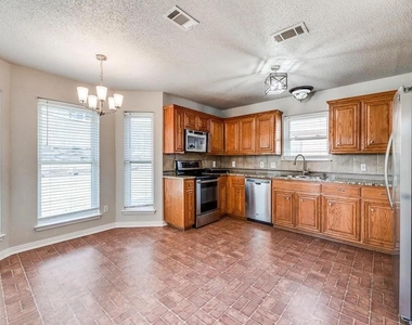 942 Jacobs Crossing Court - Photo Thumbnail 5
