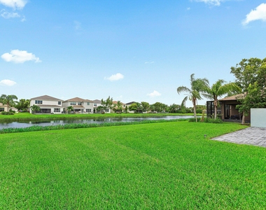 9594 Brook Isles Avenue - Photo Thumbnail 38
