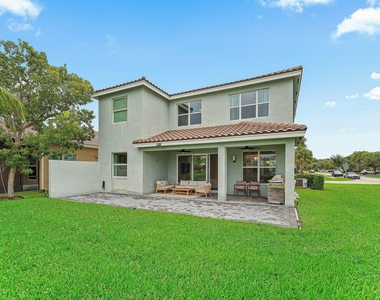 9594 Brook Isles Avenue - Photo Thumbnail 39
