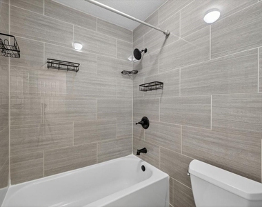 913 Chapel Drive - Photo Thumbnail 9