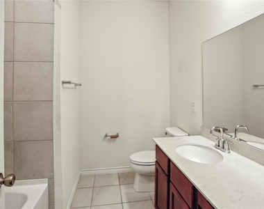 604 Bronze Forest Drive - Photo Thumbnail 23
