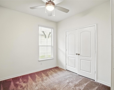 604 Bronze Forest Drive - Photo Thumbnail 25