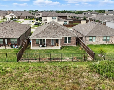 604 Bronze Forest Drive - Photo Thumbnail 30