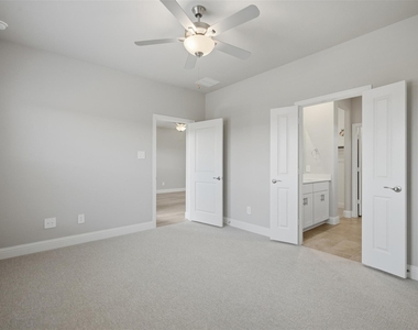 1701 Arches Road - Photo Thumbnail 8