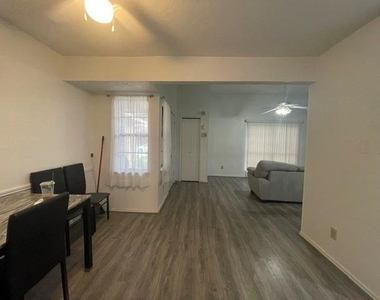 2440 Sunflower Drive - Photo Thumbnail 21