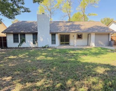 1905 Jasmine Street - Photo Thumbnail 34
