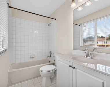 7449 Sarentino Lane - Photo Thumbnail 33