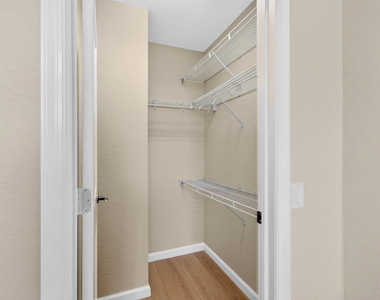 7449 Sarentino Lane - Photo Thumbnail 32