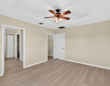 7449 Sarentino Lane - Photo Thumbnail 26