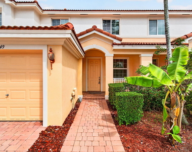 7449 Sarentino Lane - Photo Thumbnail 7
