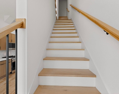 2080 Kelly Avenue - Photo Thumbnail 5