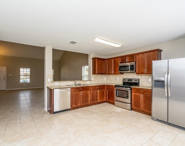2212 Tombstone Road - Photo Thumbnail 5