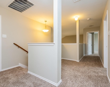 2212 Tombstone Road - Photo Thumbnail 6