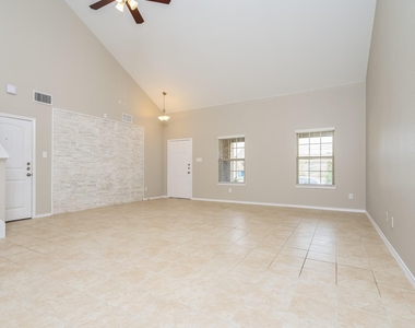 2212 Tombstone Road - Photo Thumbnail 2