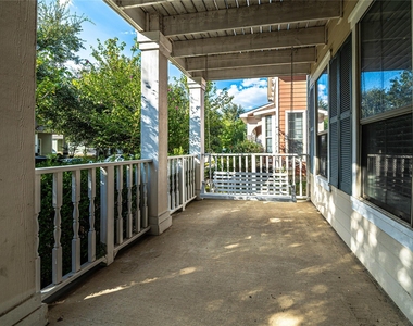 1316 Live Oak Lane - Photo Thumbnail 1