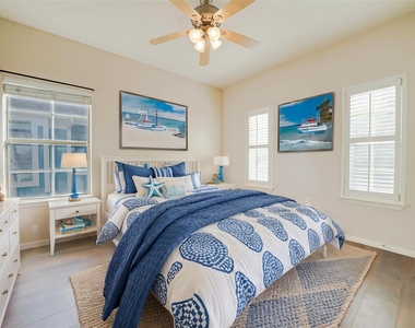 1316 Live Oak Lane - Photo Thumbnail 27
