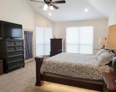 13733 Alterna Drive - Photo Thumbnail 17
