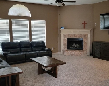 13733 Alterna Drive - Photo Thumbnail 5