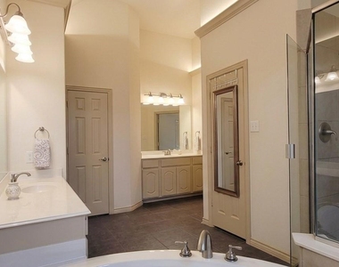 13733 Alterna Drive - Photo Thumbnail 19