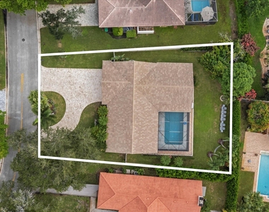 1225 Nw 111th Avenue - Photo Thumbnail 35