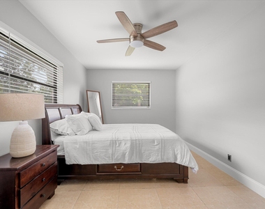 1225 Nw 111th Avenue - Photo Thumbnail 19
