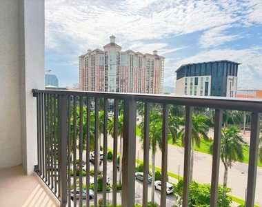 651 Okeechobee Boulevard - Photo Thumbnail 15